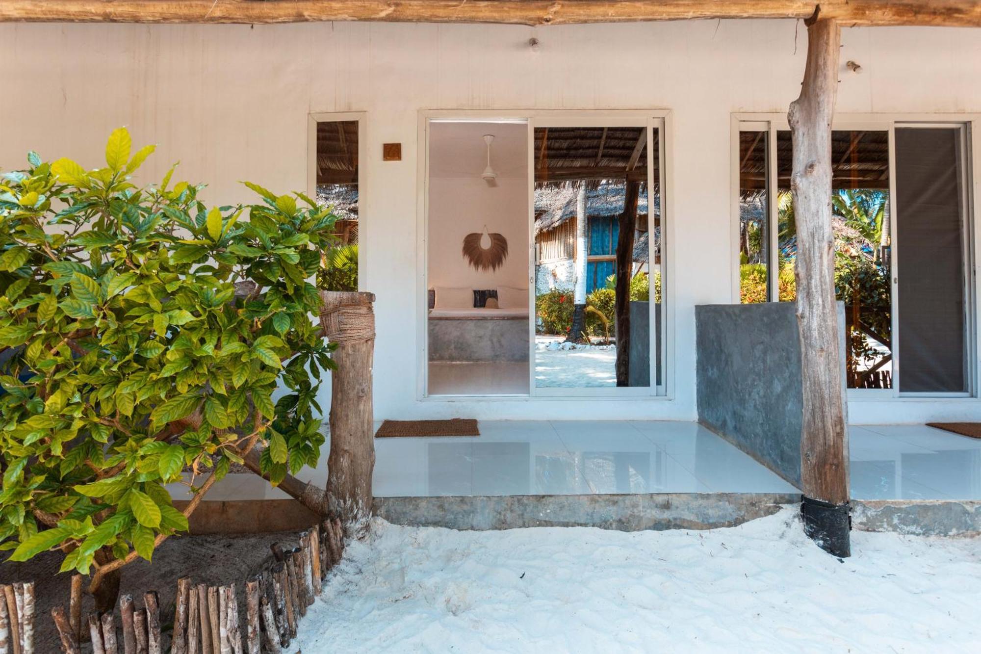 Maisha Matamu Beach Hotel Paje Buitenkant foto